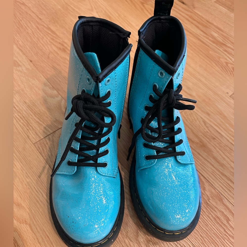 Dr martens girls glitter turquoise boots